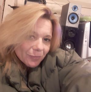 Meet your Posher, Tonia